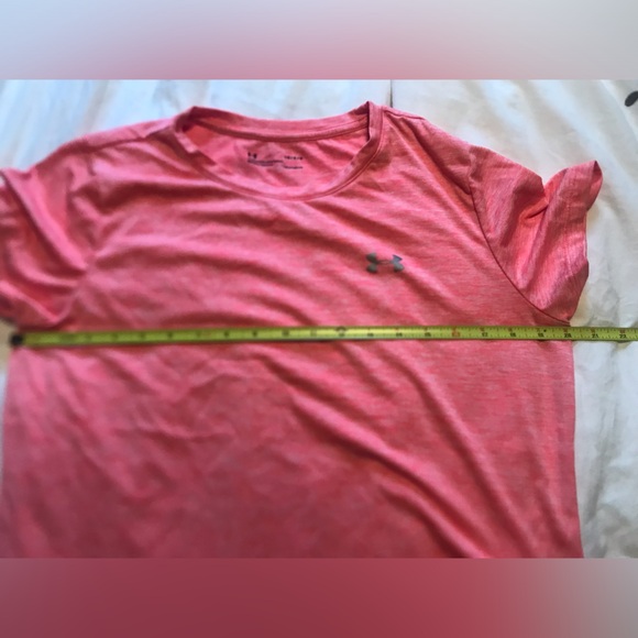 Under Armour heat gear Loose Fit Shirt - Picture 10 of 10